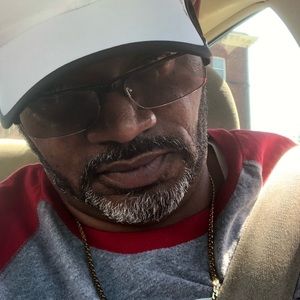 Meet your Posher, Sean